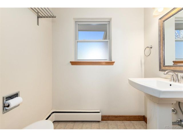 850 Beech St, Golden, CO 80401