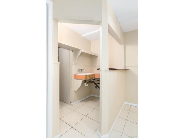 850 Beech St, Golden, CO 80401