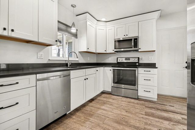 259 Wahwahtaysee Way, Battle Creek City, MI 49015