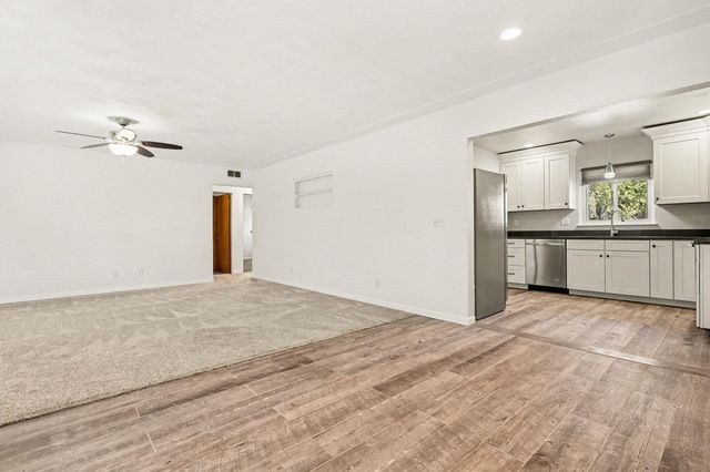 259 Wahwahtaysee Way, Battle Creek City, MI 49015