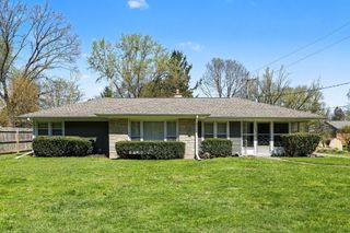 259 Wahwahtaysee Way, Battle Creek City, MI 49015