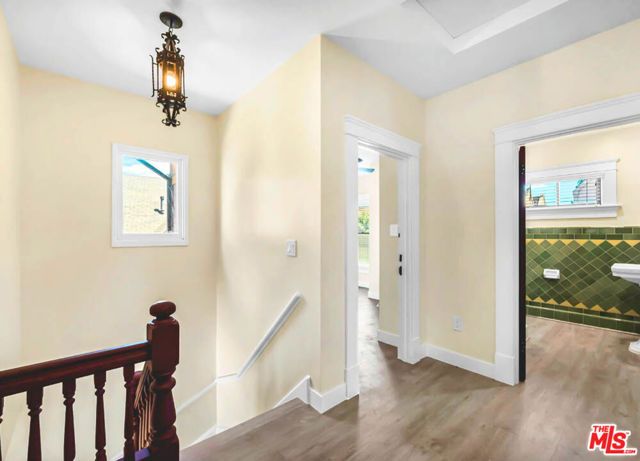 1142 W 25th Street, Los Angeles, CA 90007