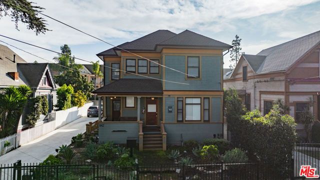 1142 W 25th Street, Los Angeles, CA 90007