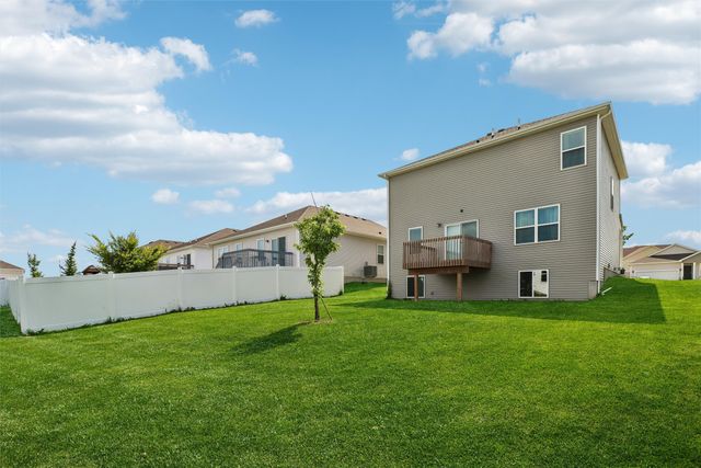2012 N 7th Street, Indianola, IA 50125
