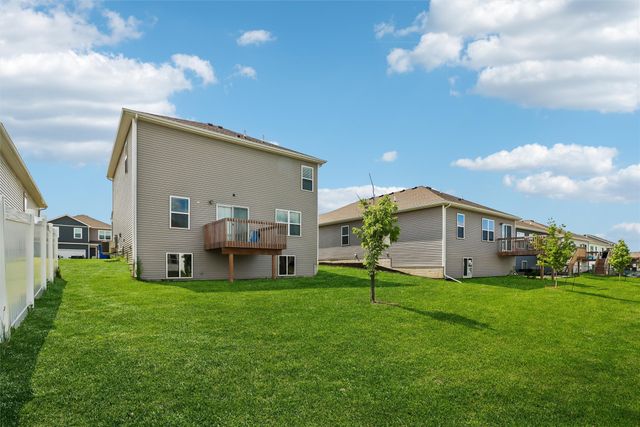 2012 N 7th Street, Indianola, IA 50125