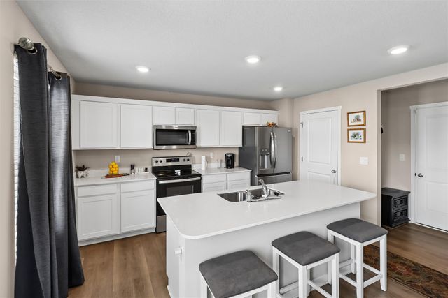 2012 N 7th Street, Indianola, IA 50125