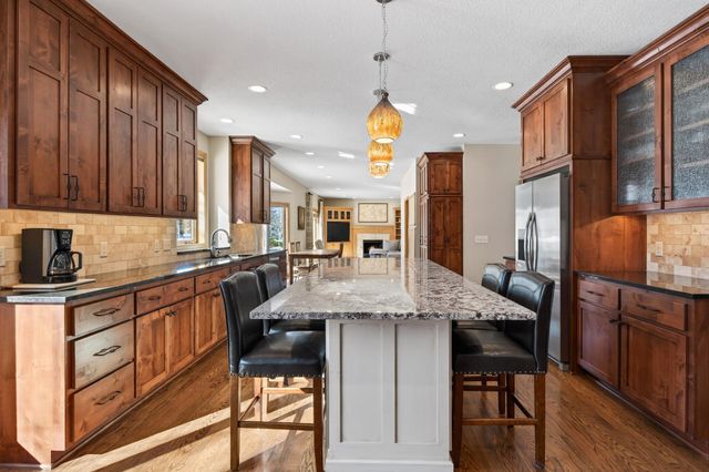 17232 Deerfield Drive SE, Prior Lake, MN 55372