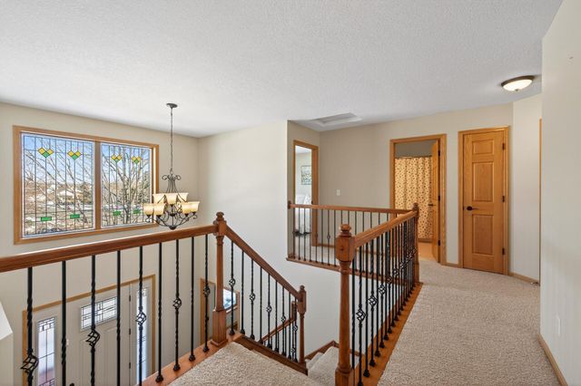 17232 Deerfield Drive SE, Prior Lake, MN 55372