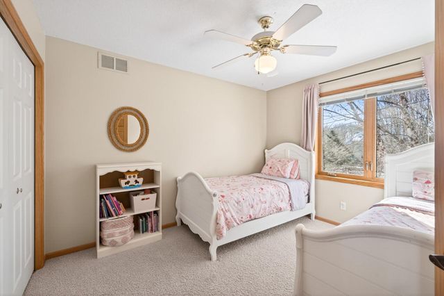 17232 Deerfield Drive SE, Prior Lake, MN 55372