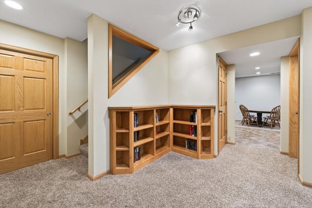 17232 Deerfield Drive SE, Prior Lake, MN 55372