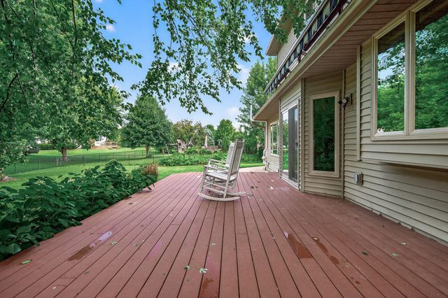 17232 Deerfield Drive SE, Prior Lake, MN 55372