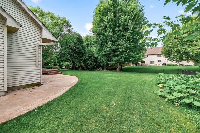 17232 Deerfield Drive SE, Prior Lake, MN 55372