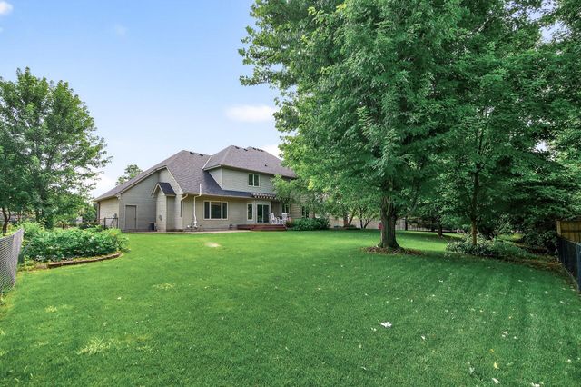 17232 Deerfield Drive SE, Prior Lake, MN 55372