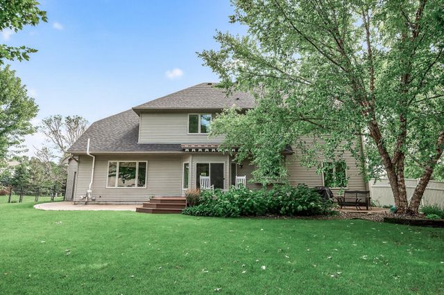 17232 Deerfield Drive SE, Prior Lake, MN 55372