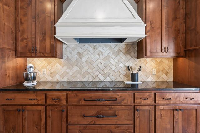 17232 Deerfield Drive SE, Prior Lake, MN 55372