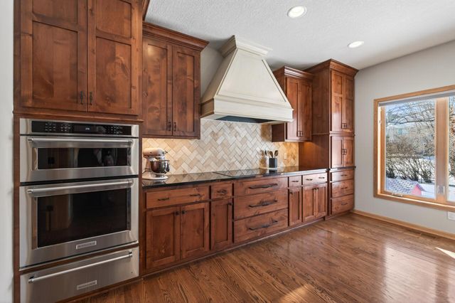 17232 Deerfield Drive SE, Prior Lake, MN 55372