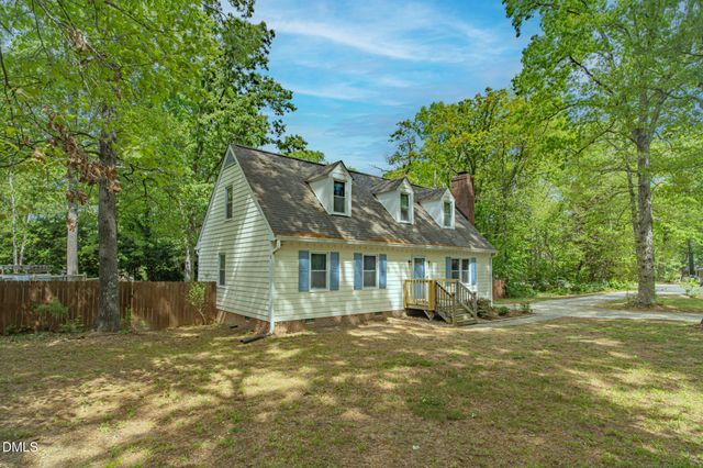 508 Sunray Court, Fuquay Varina, NC 27526