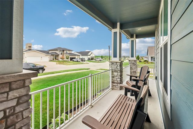 1304 NE Heritage Drive, Grimes, IA 50111