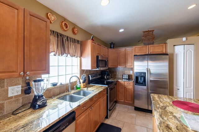 10746 Oak Bend Way, Wellington, FL 33414