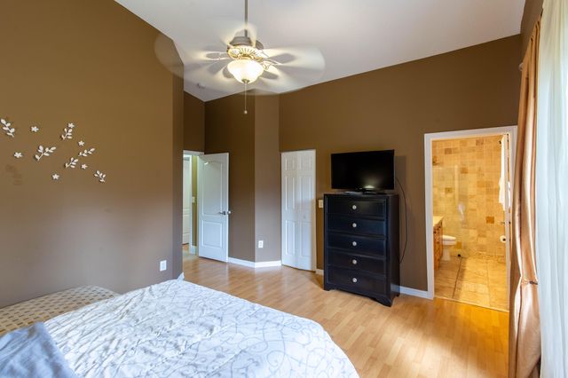 10746 Oak Bend Way, Wellington, FL 33414