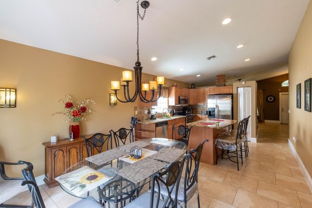 10746 Oak Bend Way, Wellington, FL 33414