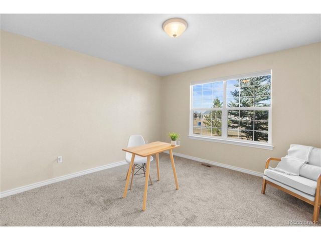 55580 E 39th Ave, Strasburg, CO 80136