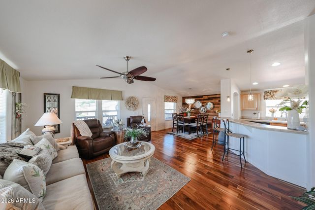 3901 E PINNACLE PEAK Road 283, Phoenix, AZ 85050