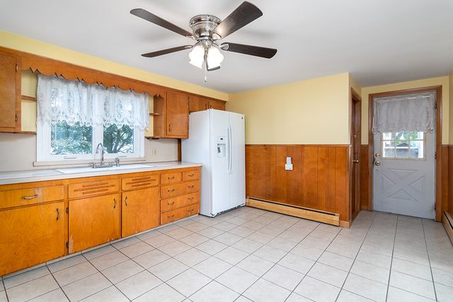 14 Gray Street, North Providence, RI 02904