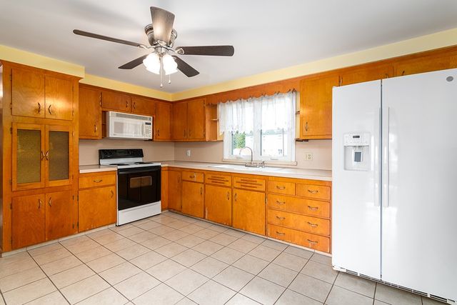 14 Gray Street, North Providence, RI 02904