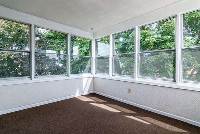 14 Gray Street, North Providence, RI 02904