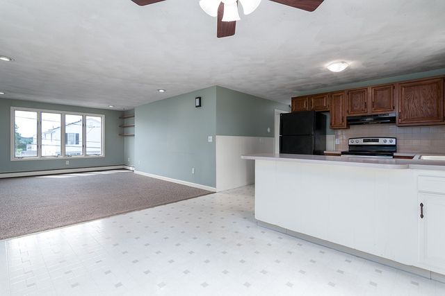 14 Gray Street, North Providence, RI 02904