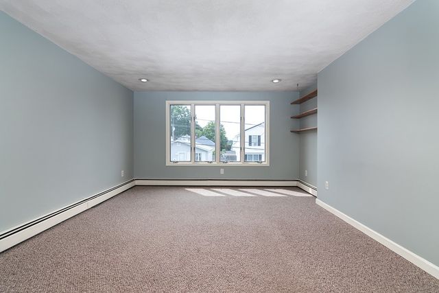 14 Gray Street, North Providence, RI 02904