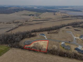 917 8th Street SW, Pine Island, MN 55963