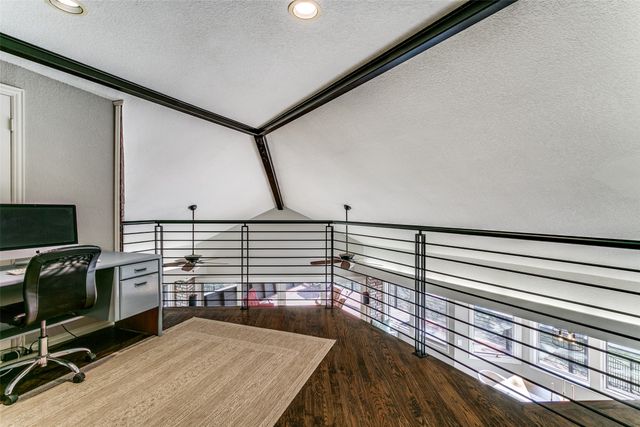 26 Horseshoe Drive, Highland Village, TX 75077