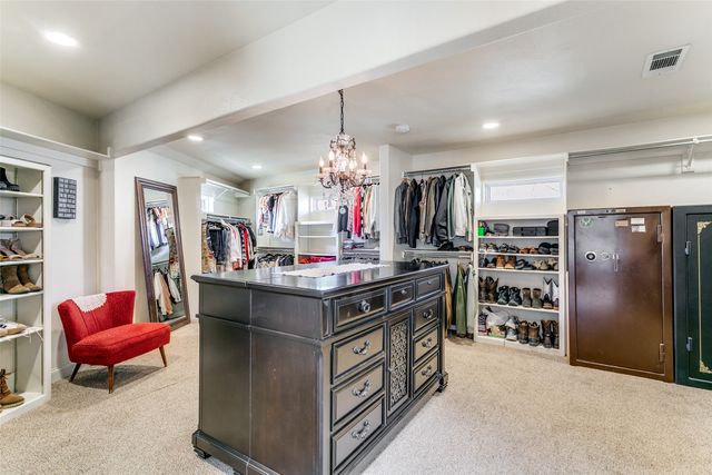 26 Horseshoe Drive, Highland Village, TX 75077