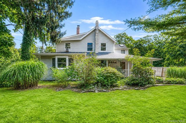 187 Oak Street, Medford, NY 11763