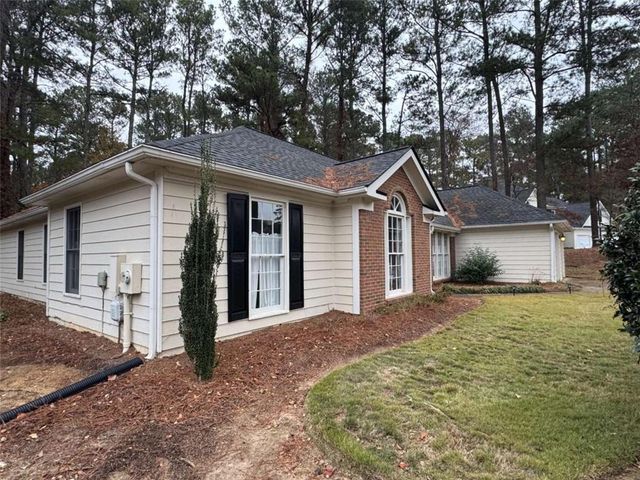 1175 Pebble Bend Drive, Grayson, GA 30017