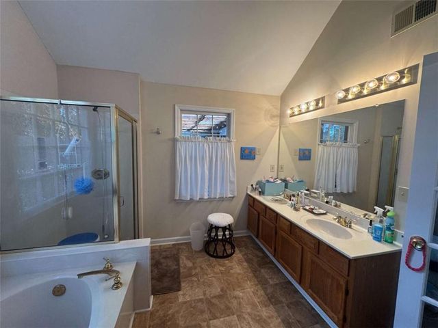 1175 Pebble Bend Drive, Grayson, GA 30017