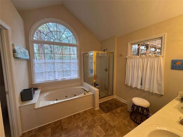 1175 Pebble Bend Drive, Grayson, GA 30017