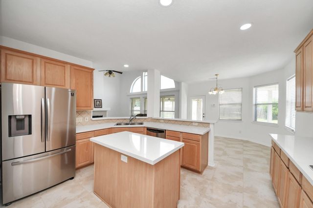 4230 Waterwood Drive, Baytown, TX 77521
