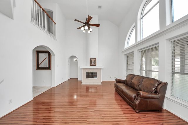 4230 Waterwood Drive, Baytown, TX 77521