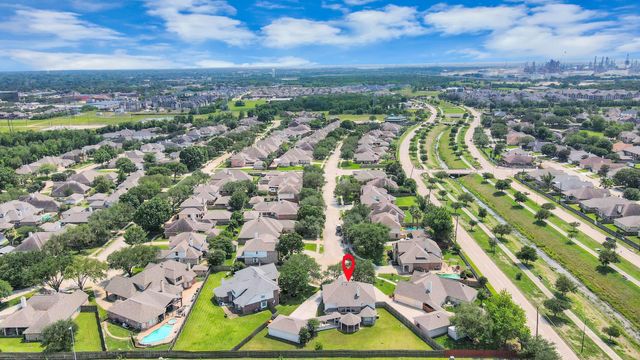 4230 Waterwood Drive, Baytown, TX 77521
