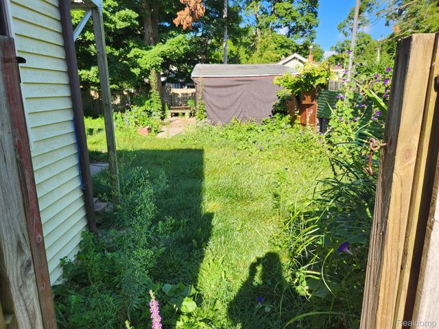 315 MCOMBER Street, Dowagiac, MI 49047