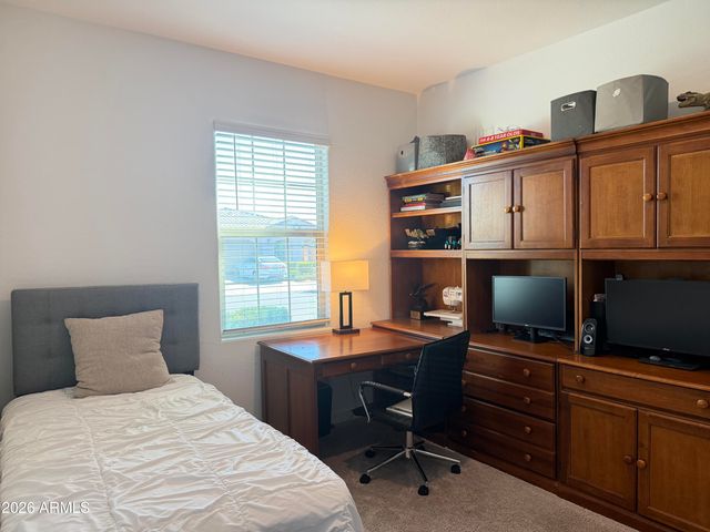 9636 E Twinkle Circle, Mesa, AZ 85212