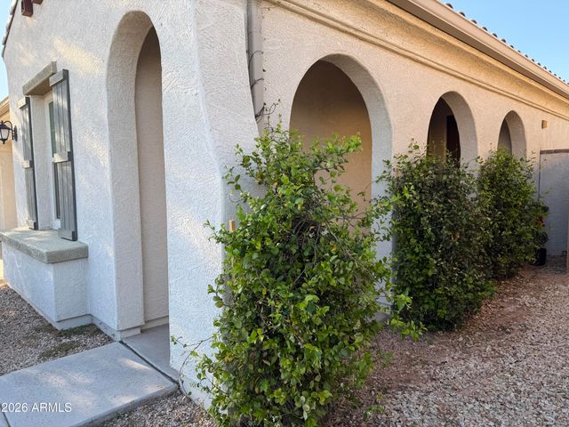 9636 E Twinkle Circle, Mesa, AZ 85212