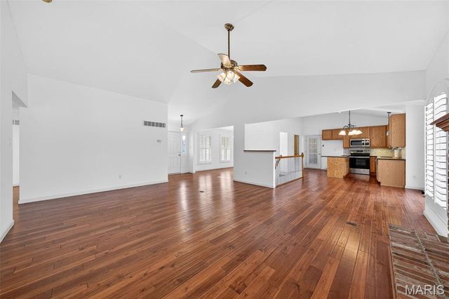 1631 Fairway Valley Drive, Wentzville, MO 63385