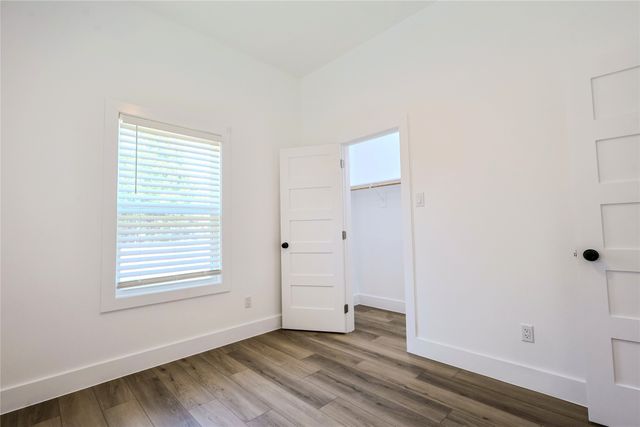 609 N Getzendaner Avenue, Waxahachie, TX 75165