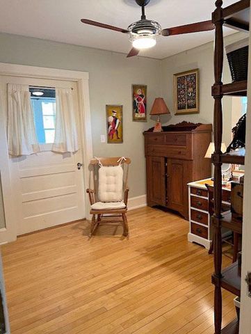 408 College Street, Northfield, MN 55057
