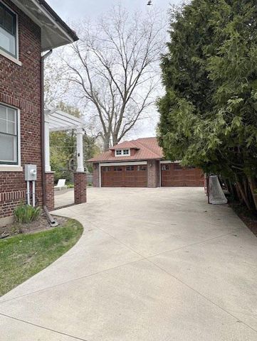 408 College Street, Northfield, MN 55057