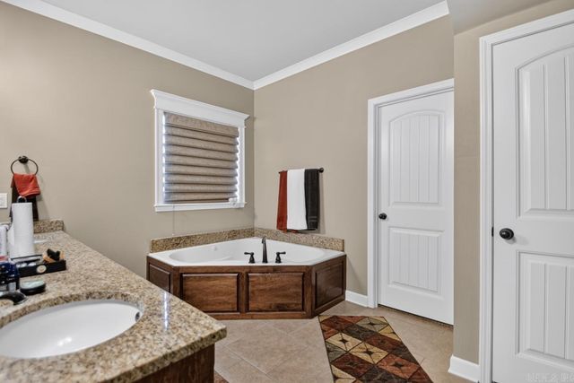 5210 Salem Hills Road, Benton, AR 72019
